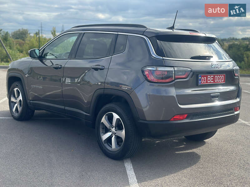 Позашляховик / Кросовер Jeep Compass 2017 в Рівному