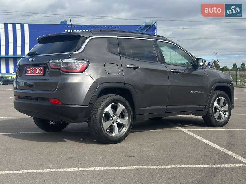 Позашляховик / Кросовер Jeep Compass 2017 в Рівному