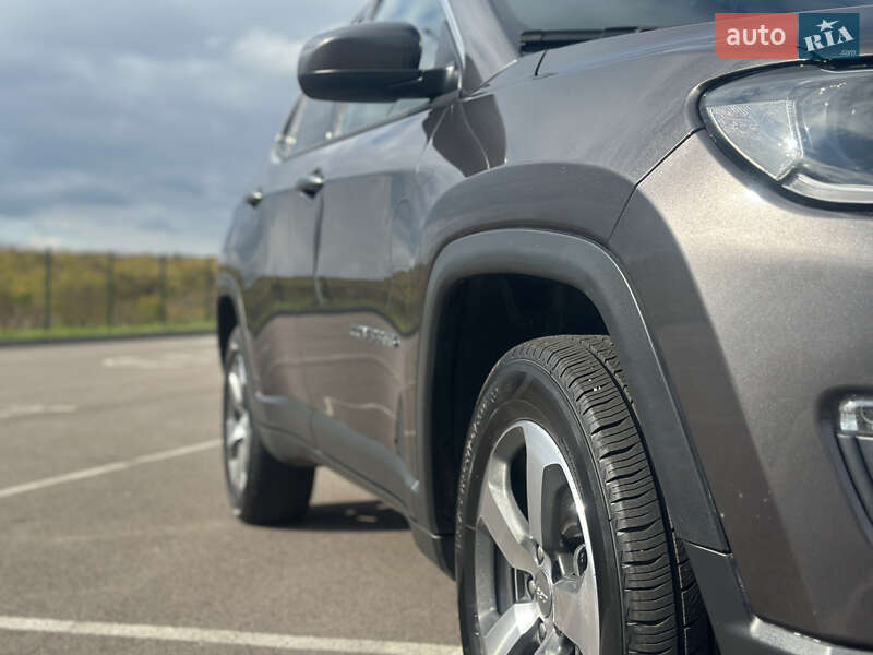 Позашляховик / Кросовер Jeep Compass 2017 в Рівному