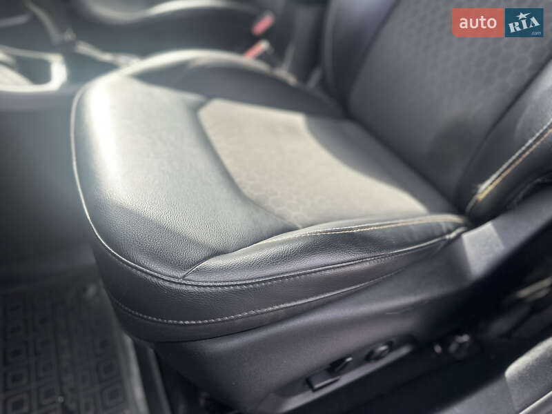 Позашляховик / Кросовер Jeep Compass 2017 в Рівному