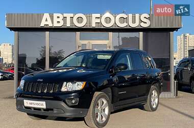 Внедорожник / Кроссовер Jeep Compass 2013 в 