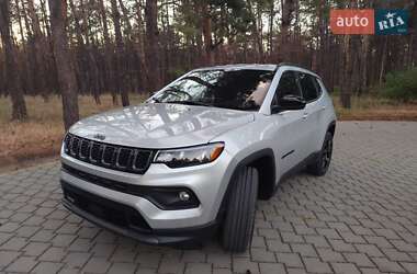 Внедорожник / Кроссовер Jeep Compass 2024 в 