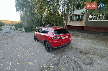 Внедорожник / Кроссовер Jeep Compass 2017 в 