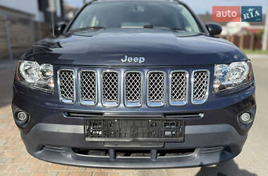 Внедорожник / Кроссовер Jeep Compass 2014 в 