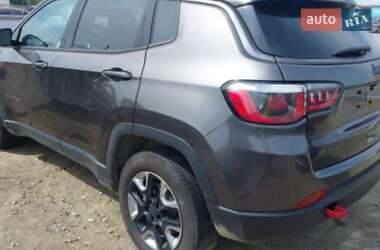 Внедорожник / Кроссовер Jeep Compass 2017 в 