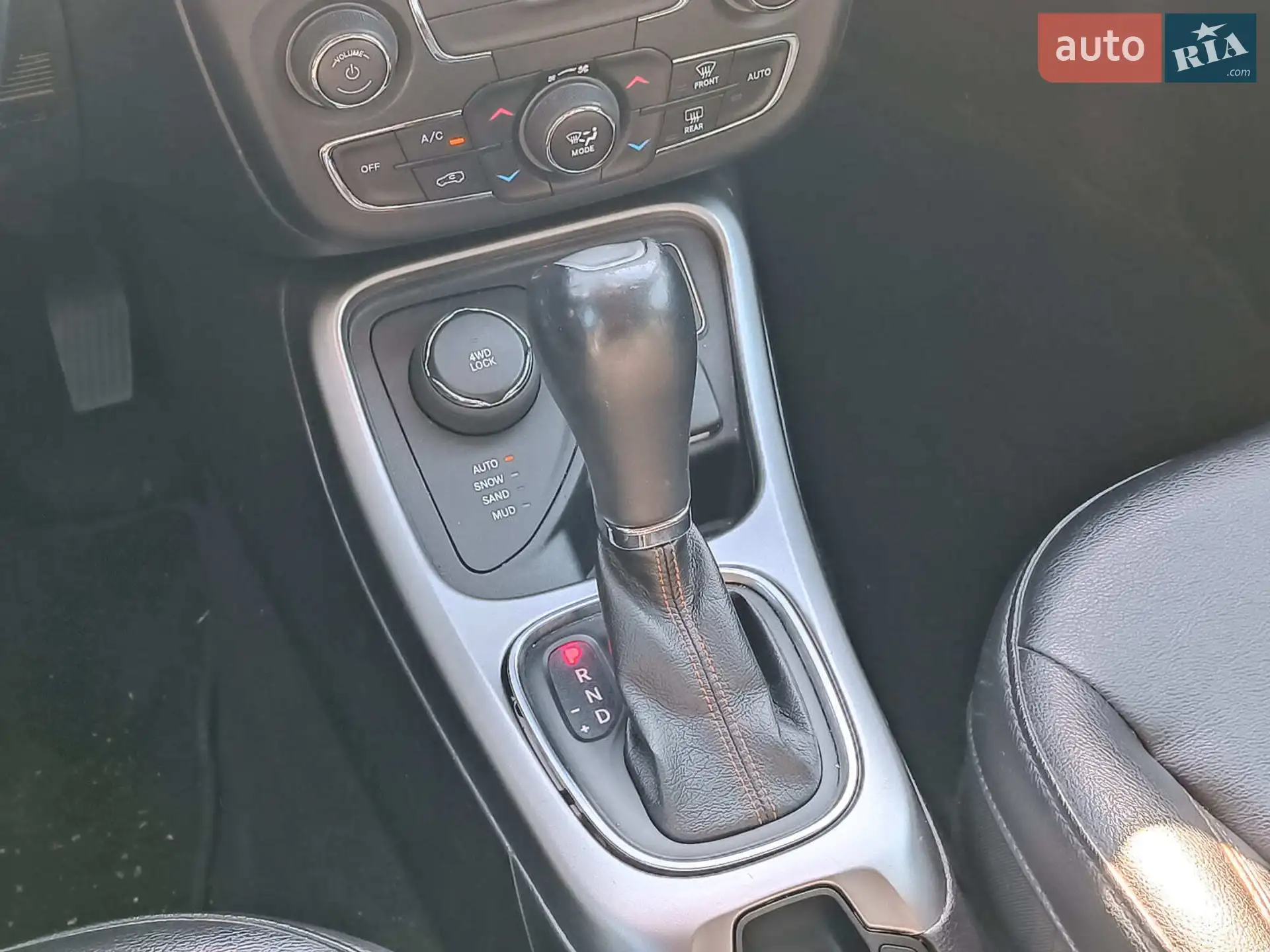 2017 Jeep Compass - мініатюра 18