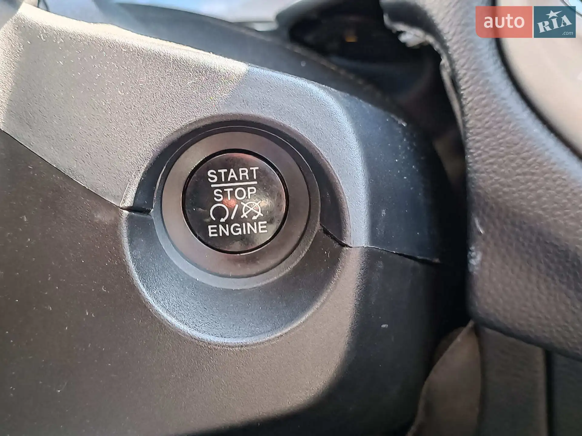 2017 Jeep Compass - мініатюра 32