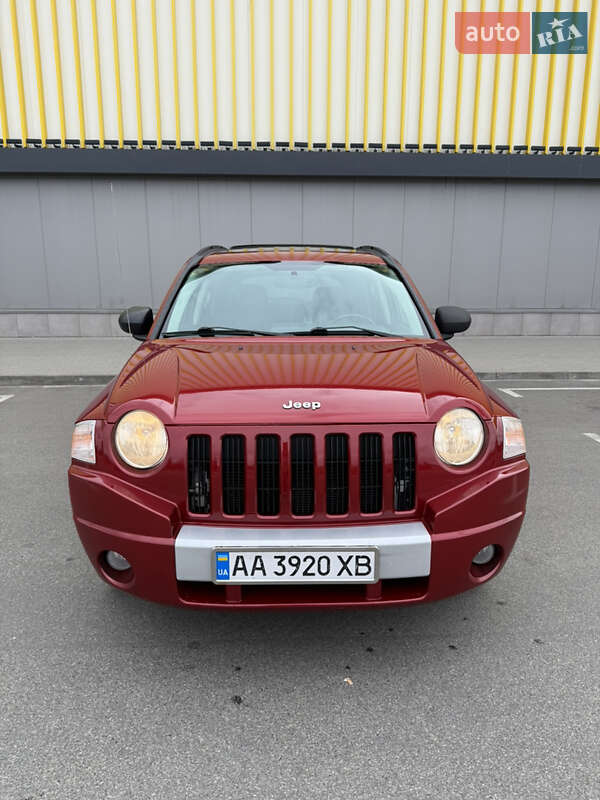 Внедорожник / Кроссовер Jeep Compass 2007 в Киеве