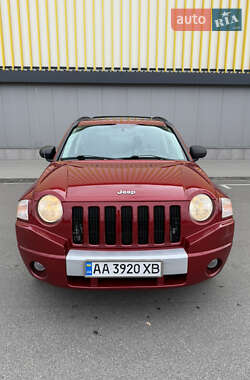 Внедорожник / Кроссовер Jeep Compass 2007 в 