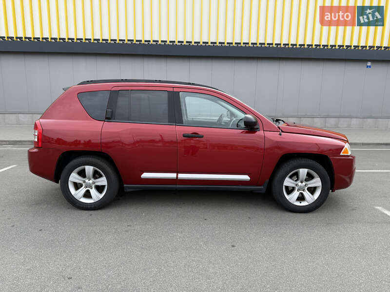 Внедорожник / Кроссовер Jeep Compass 2007 в Киеве