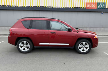 Внедорожник / Кроссовер Jeep Compass 2007 в 