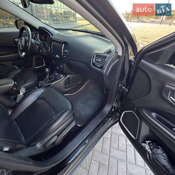 Внедорожник / Кроссовер Jeep Compass 2018 в Днепре