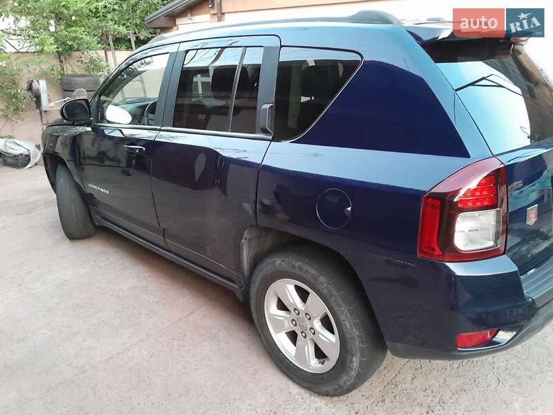 Позашляховик / Кросовер Jeep Compass 2013 в Дніпрі фото 3 Позашляховик / Кросовер Jeep Compass 2013 в Дніпрі