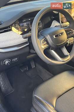 Внедорожник / Кроссовер Jeep Compass 2023 в 