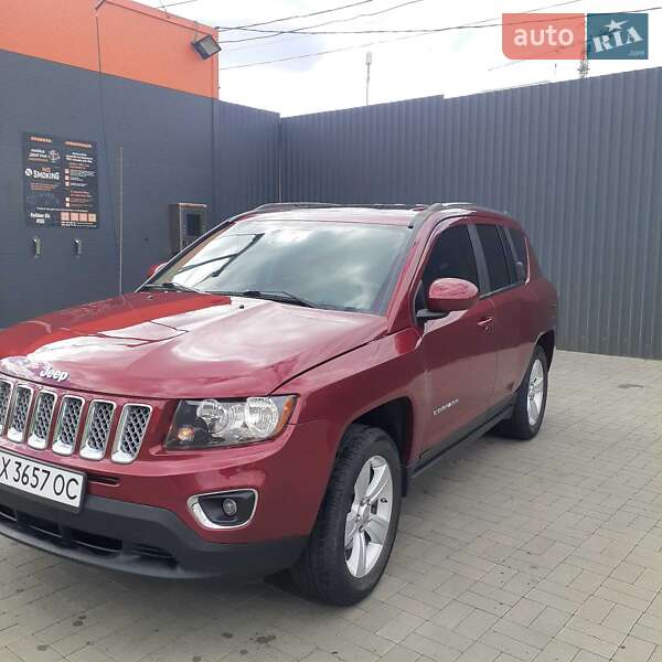 Внедорожник / Кроссовер Jeep Compass 2014 в Харькове