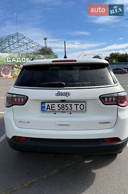 Внедорожник / Кроссовер Jeep Compass 2019 в 