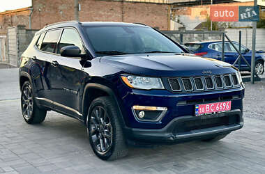 Внедорожник / Кроссовер Jeep Compass 2021 в 