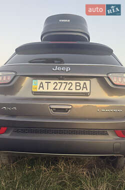 Внедорожник / Кроссовер Jeep Compass 2017 в 