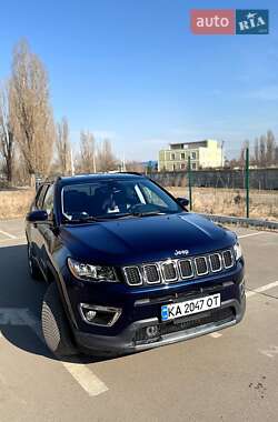 Внедорожник / Кроссовер Jeep Compass 2020 в Киеве