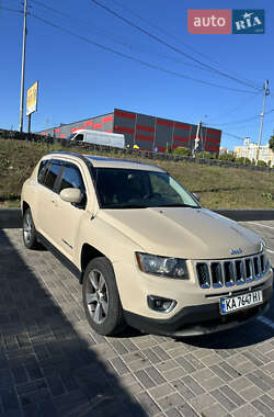 Внедорожник / Кроссовер Jeep Compass 2016 в 