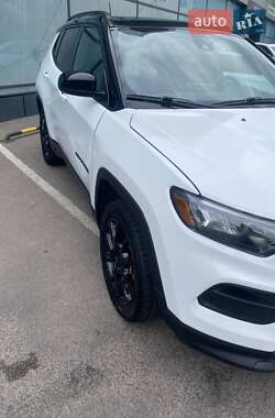 Внедорожник / Кроссовер Jeep Compass 2022 в 