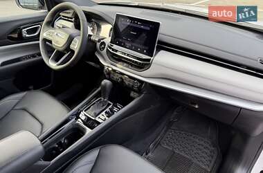 Внедорожник / Кроссовер Jeep Compass 2024 в 