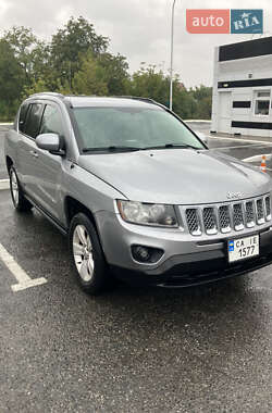 Внедорожник / Кроссовер Jeep Compass 2016 в 