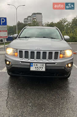 Внедорожник / Кроссовер Jeep Compass 2016 в 