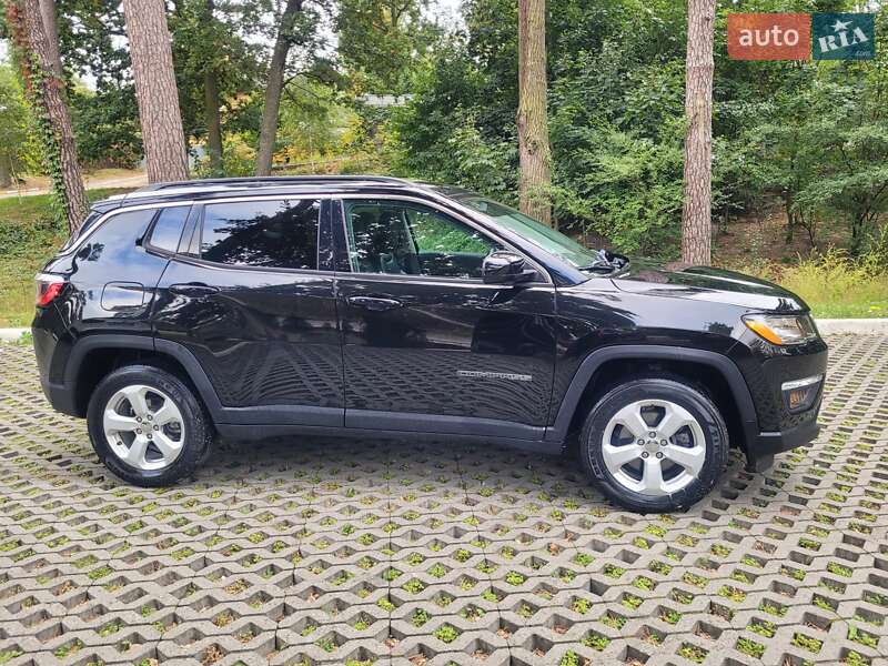Внедорожник / Кроссовер Jeep Compass 2018 в Киеве