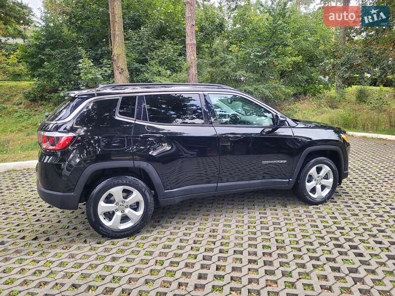 Внедорожник / Кроссовер Jeep Compass 2018 в Киеве