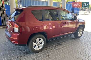 Внедорожник / Кроссовер Jeep Compass 2016 в 