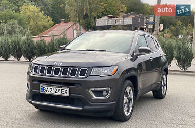 Внедорожник / Кроссовер Jeep Compass 2020 в 