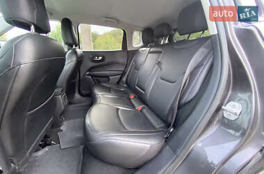 Внедорожник / Кроссовер Jeep Compass 2020 в 