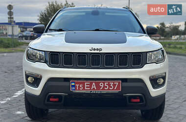 Внедорожник / Кроссовер Jeep Compass 2019 в 