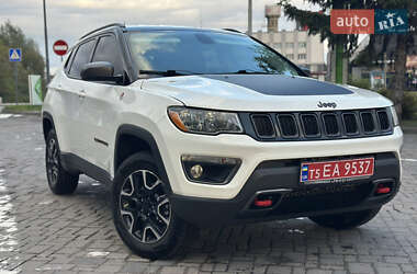 Внедорожник / Кроссовер Jeep Compass 2019 в 