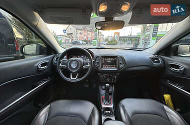 Внедорожник / Кроссовер Jeep Compass 2019 в 