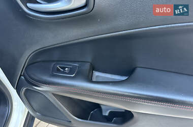 Внедорожник / Кроссовер Jeep Compass 2019 в 