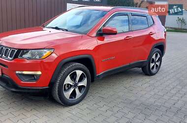 Внедорожник / Кроссовер Jeep Compass 2018 в 