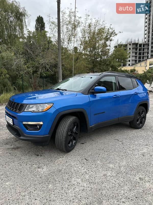 Внедорожник / Кроссовер Jeep Compass 2020 в Киеве