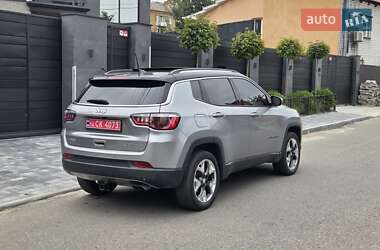 Внедорожник / Кроссовер Jeep Compass 2018 в 