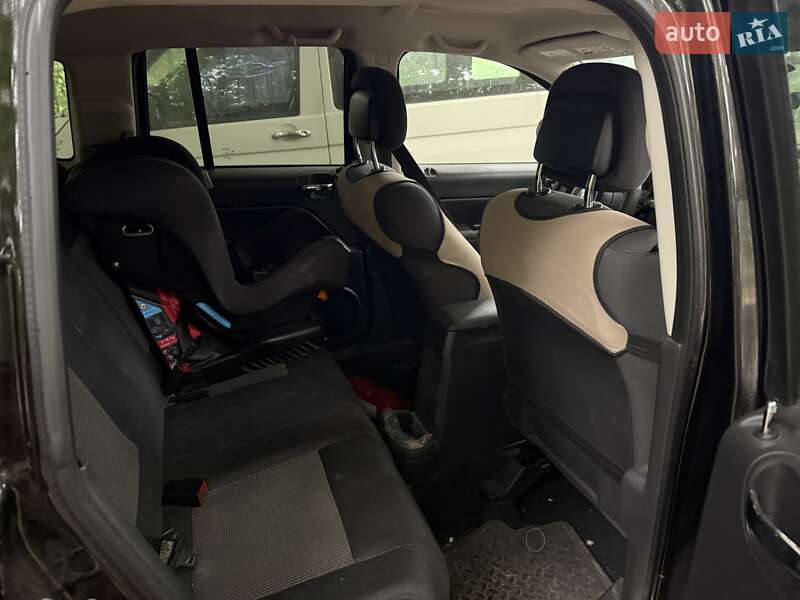 Позашляховик / Кросовер Jeep Compass 2012 в Києві