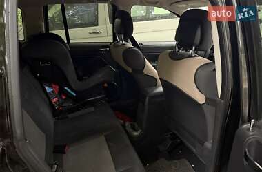Внедорожник / Кроссовер Jeep Compass 2012 в 