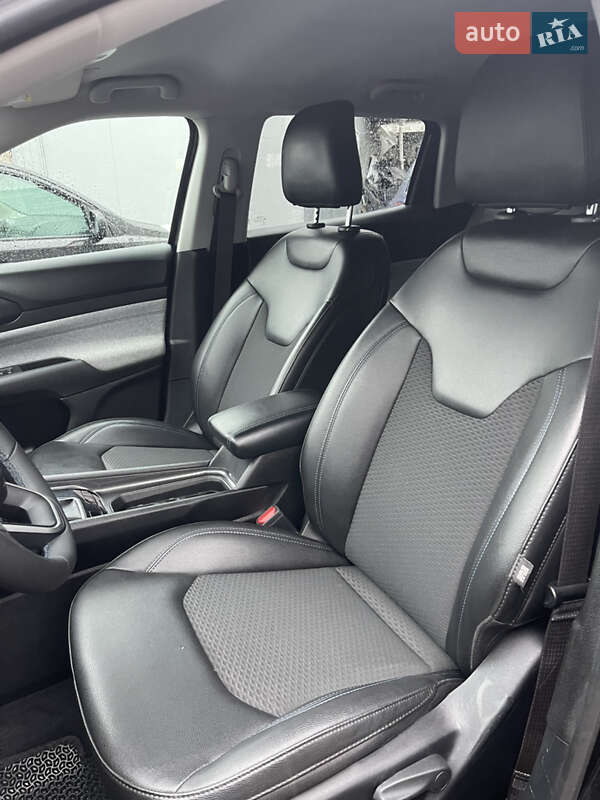 Внедорожник / Кроссовер Jeep Compass 2022 в Фастове