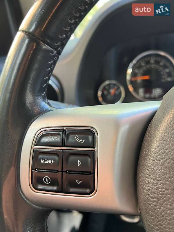 Позашляховик / Кросовер Jeep Compass 2013 в Львові