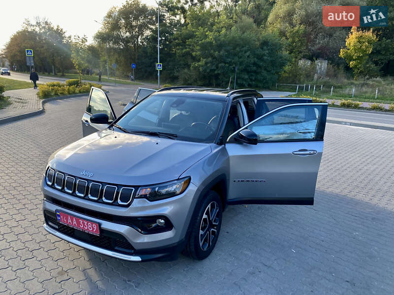 Внедорожник / Кроссовер Jeep Compass 2022 в Львове
