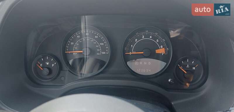 Внедорожник / Кроссовер Jeep Compass 2016 в Киеве фото 13 Внедорожник / Кроссовер Jeep Compass 2016 в Киеве