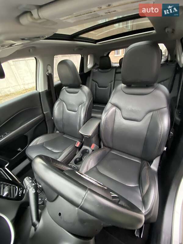 Внедорожник / Кроссовер Jeep Compass 2018 в Полтаве