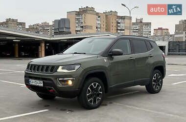 Внедорожник / Кроссовер Jeep Compass 2020 в 