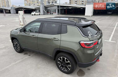 Внедорожник / Кроссовер Jeep Compass 2020 в 