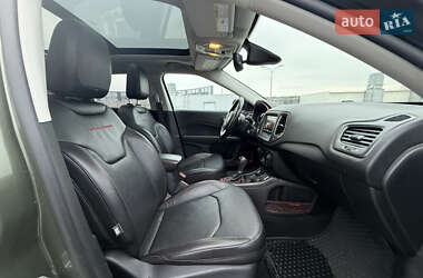 Внедорожник / Кроссовер Jeep Compass 2020 в 